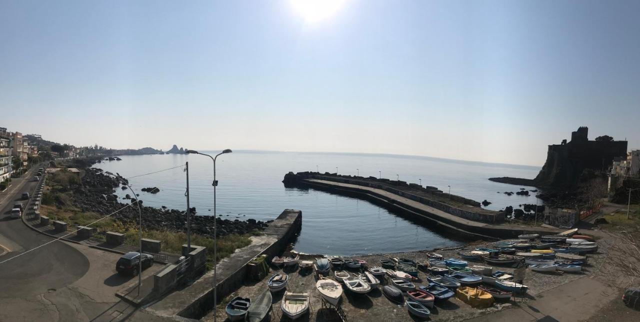 Sicitaly Bed & Breakfast Aci Castello Bagian luar foto