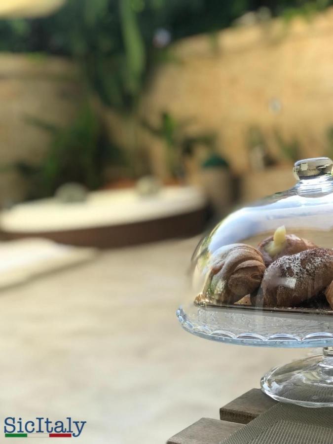 Sicitaly Bed & Breakfast Aci Castello Bagian luar foto