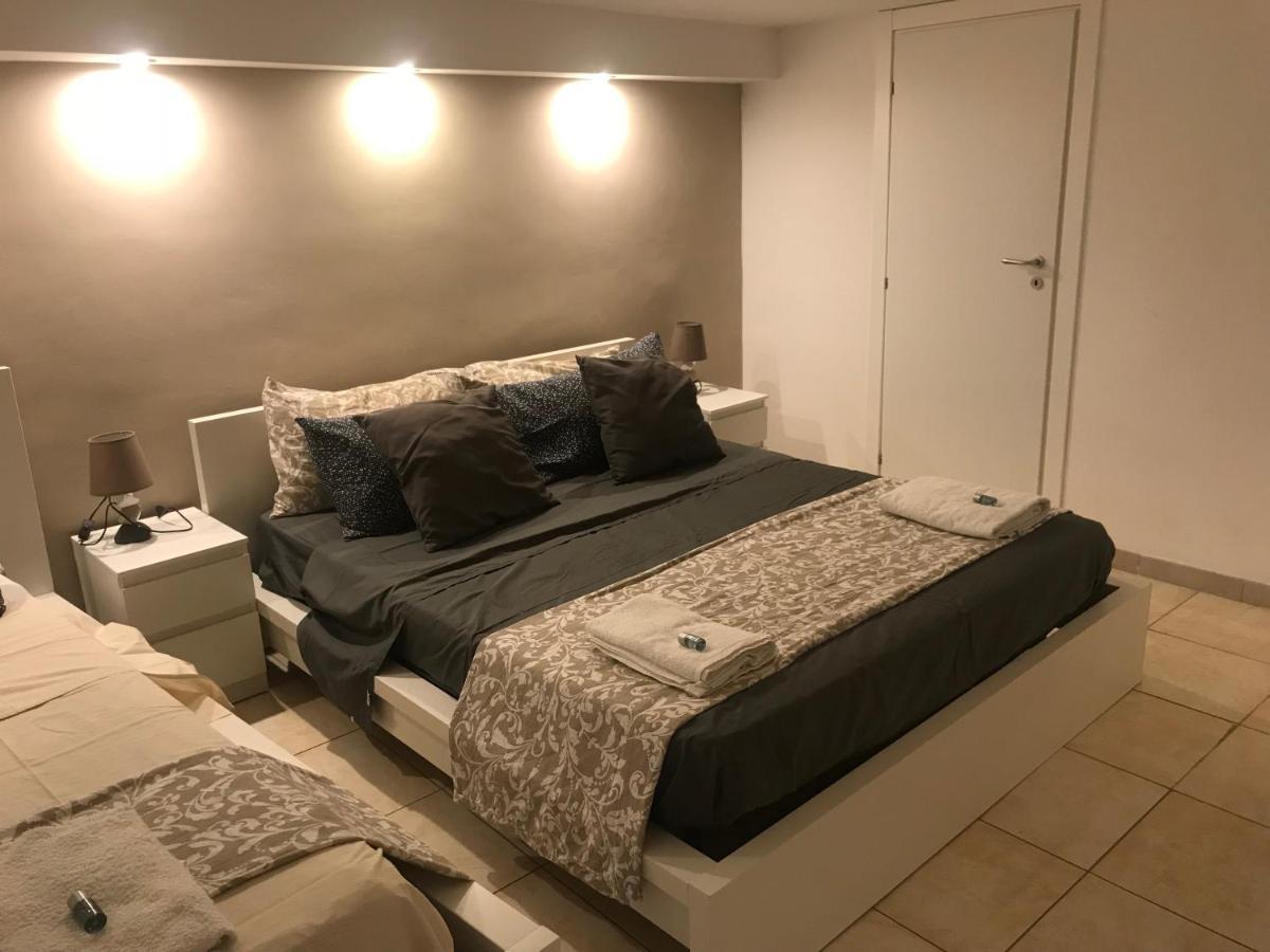 Sicitaly Bed & Breakfast Aci Castello Bagian luar foto